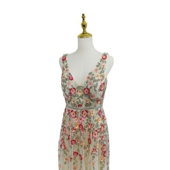 Mac Duggal 5527 Floral Beaded A-line Dress Size 6 $598 - Picture 3 of 9